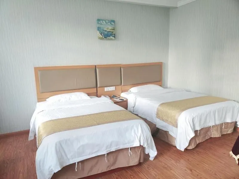 Greentree Inn Henan Xinyang Shangcheng County Huangbaishan Road Times Shopping Mall Express Hotel