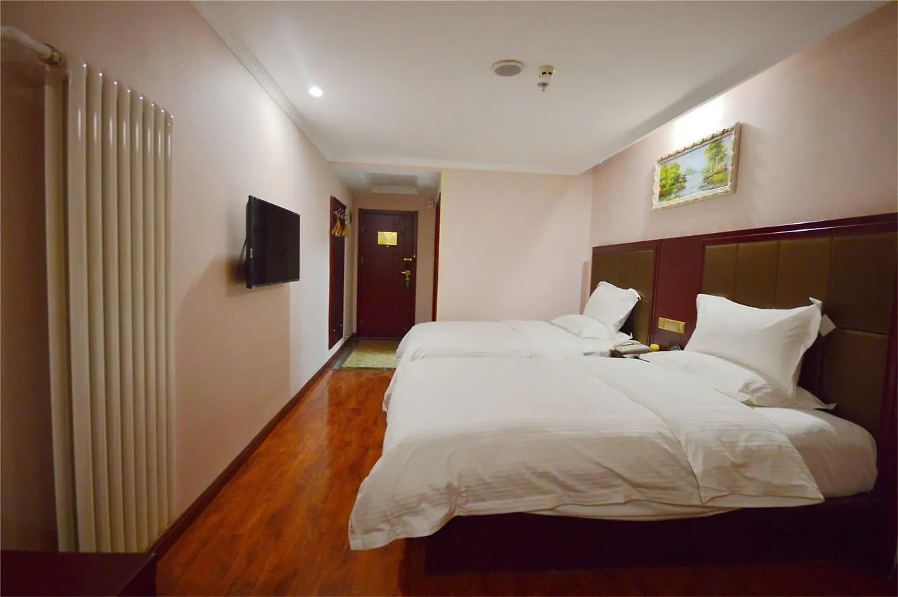 Greentree Inn Henan Xinyang Shangcheng County Huangbaishan Road Times Shopping Mall Express Hotel